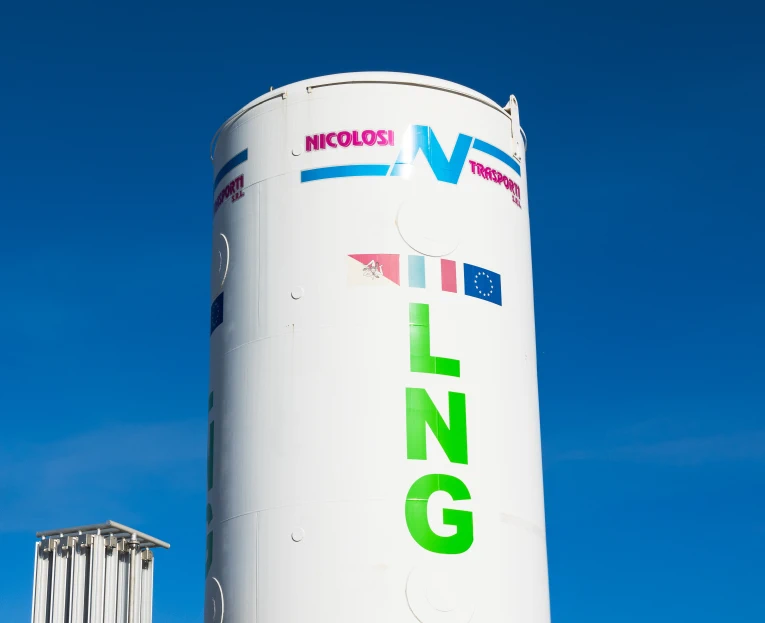Nicolosi Trasporti - lng